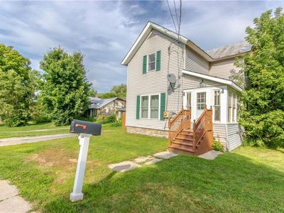 10 Garden Rd, Philadelphia, NY, 13673