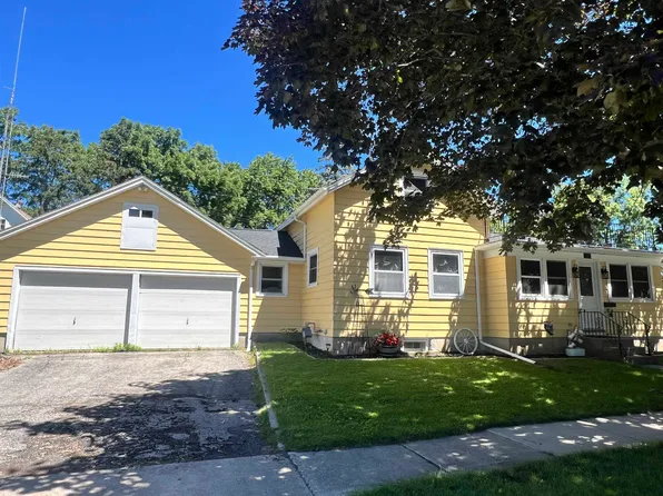 232 Hennie St, Ripon, WI 54971