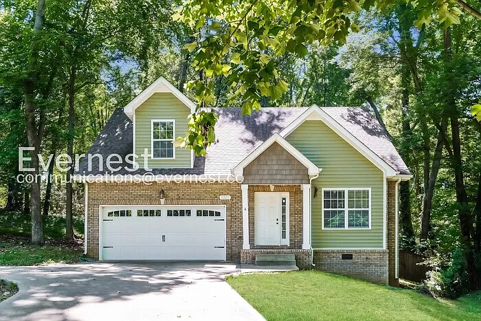 3 bed, 2.5 bath, 1482 sqft, $1,625 — Photo 2