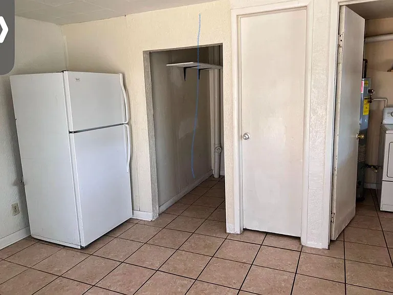 517 Bataan Cir #1 — Photo 2