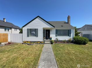 1011 E 5th St, Port Angeles, WA