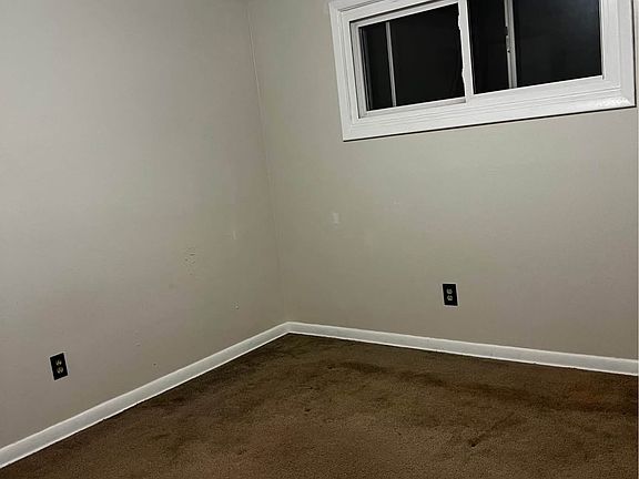 4th image of 16 Fairelm Ln APT 2