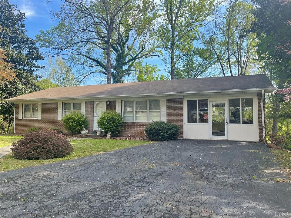 1st image of 111 Lynn St Lot 3