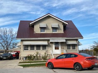 115 E 7th St, Storm Lake, IA 50588