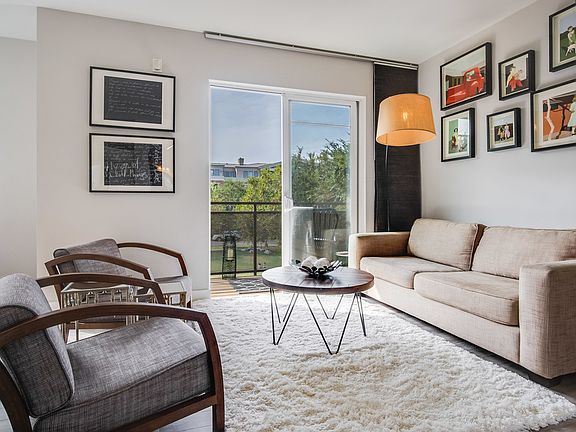 3rd image of 13200 Pacific Promenade APT 230