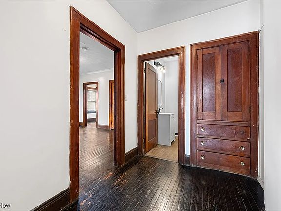 2nd image of 315 E 156th St #1