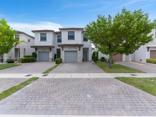 25057 SW 108th Ave, Homestead, FL 33032