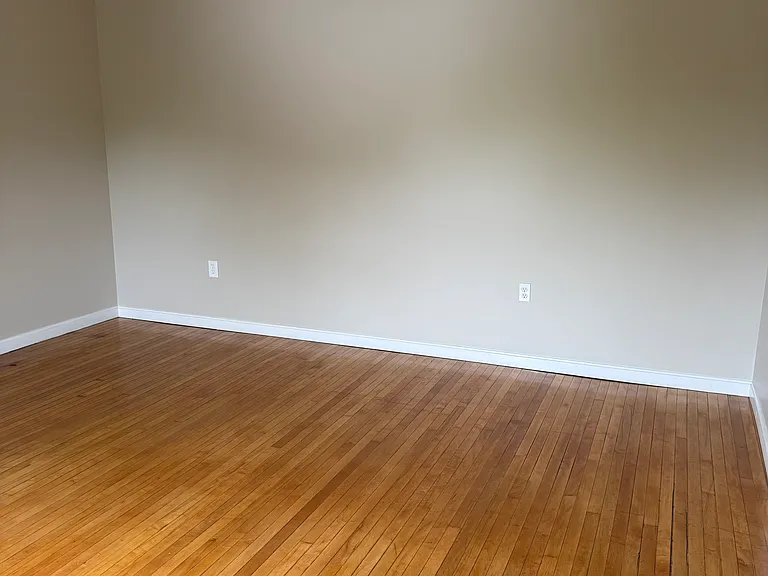 3248 N Main St #3 — Photo 4