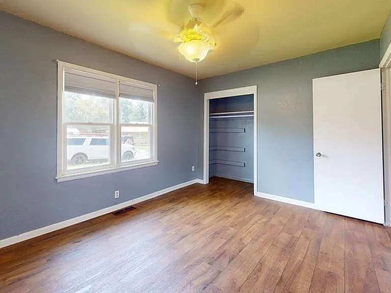1313 Vieux Dr — Photo 6