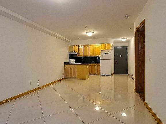 2nd image of 328 Broome St #3R