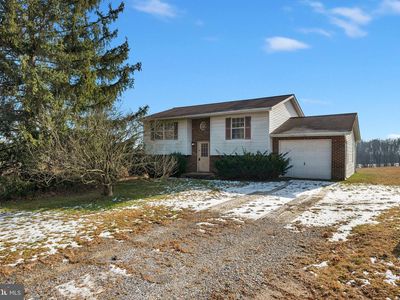 1011 Chapel Rd, New Windsor, MD, 21776