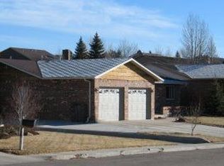 832 Silver Sage Ave, Cheyenne, WY 82009
