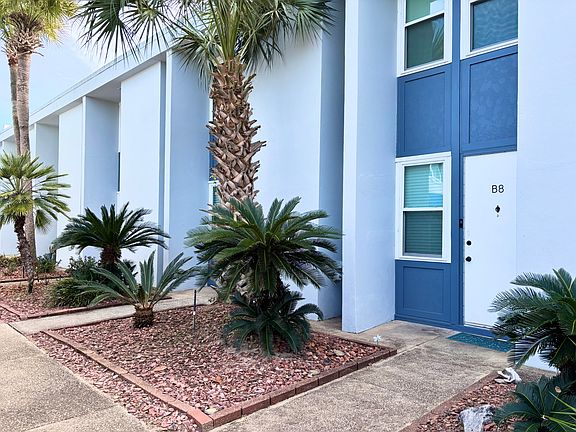 2nd image of 201 Pensacola Beach Rd Unit 1-B-8