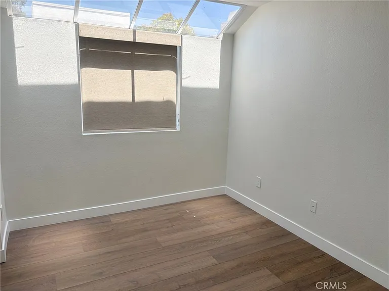 501 Herondo St — Photo 15