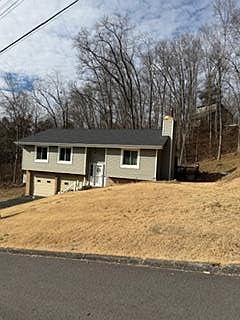 1st image of 226 Shadow Hill Ln