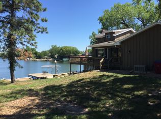 42 Ginger Cove Rd, Valley, NE 68064