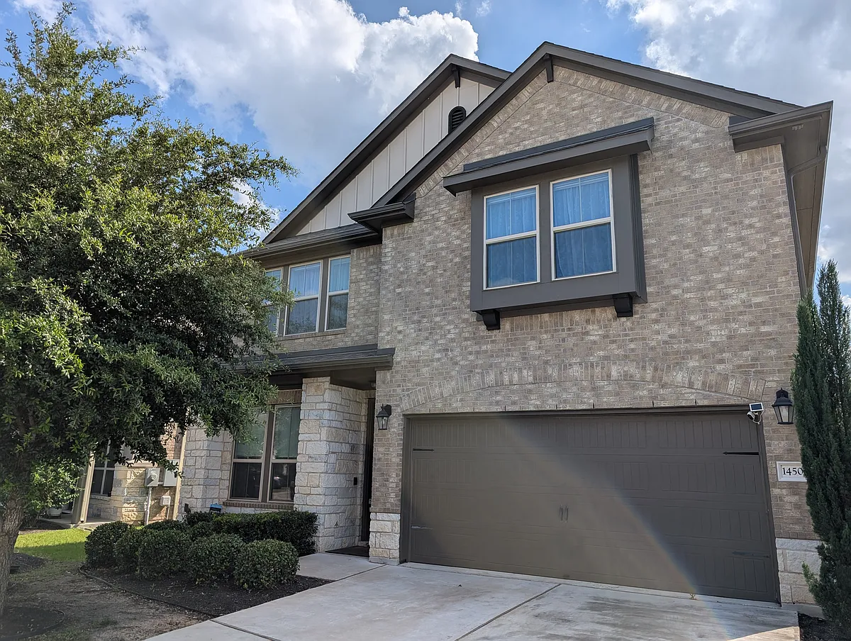 Building Photo - 14502 McCoy Loop
