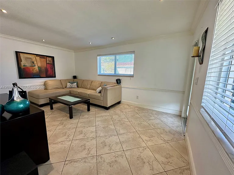 2931 SW 25th St #2931 — Photo 9