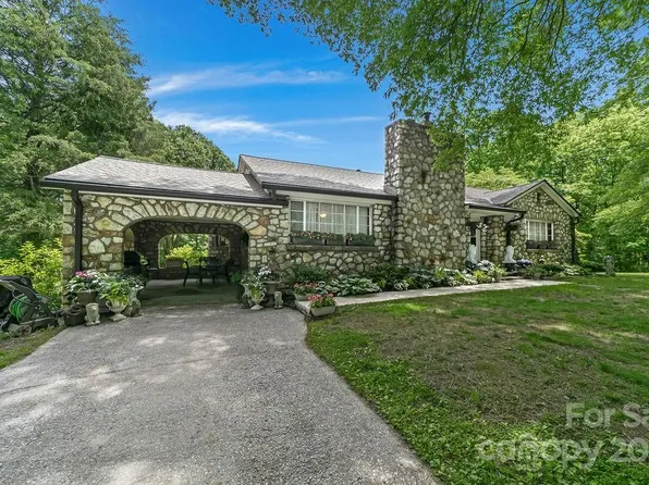 5 Hilton Dr, Brevard, NC 28712