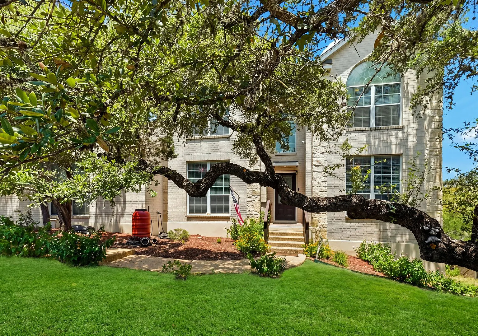 Beautifully Updated 4BR/3BA | Downstairs Bedroom | Spacious Backyard & Deck — Photo 3