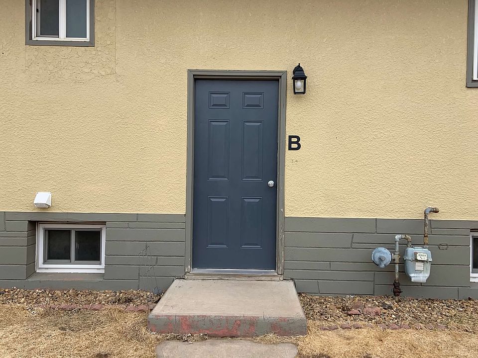 1st image of 1003 Canby St Unit B