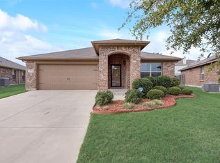2549 Stonewall Ln, Fort Worth, TX 76123