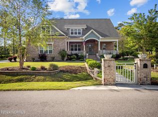 407 Seascape Dr, Sneads Ferry, NC 28460