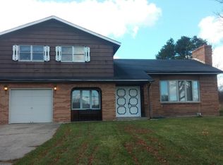 5335 Whitehall Rd, Muskegon, MI 49445