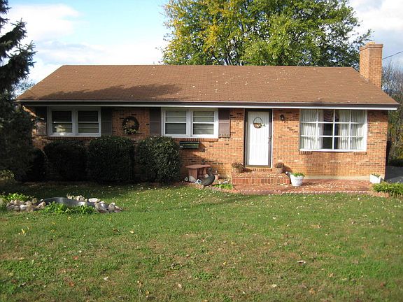3rd image of 6404 Nell Dr