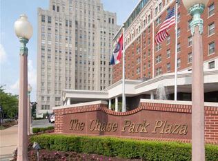 232 N Kingshighway Blvd APT 1407, Saint louis, MO