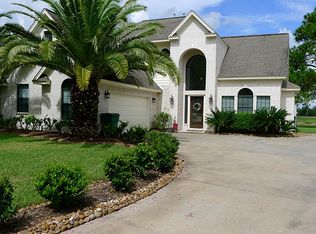 479 S Amherst Dr, West Columbia, TX 77486