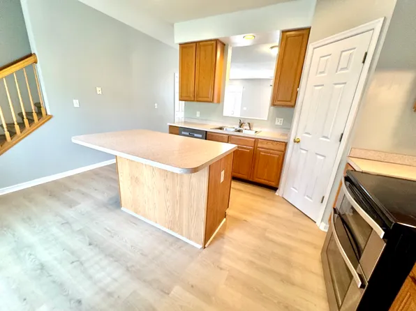 33 Sara Ln, Hanover, PA 17331