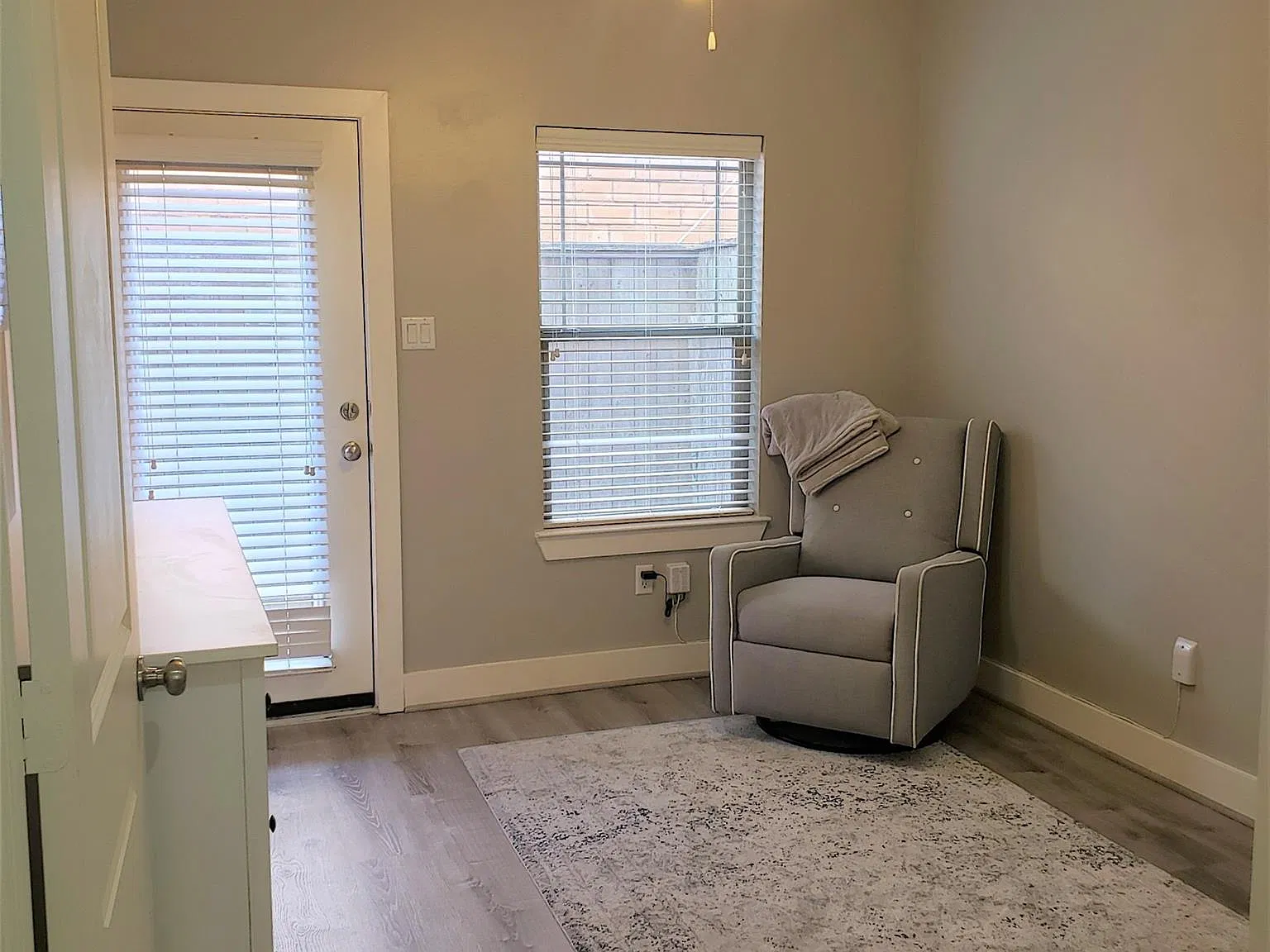 2 bed, 2.5 bath, 1766 sqft, $2,750 — Photo 3