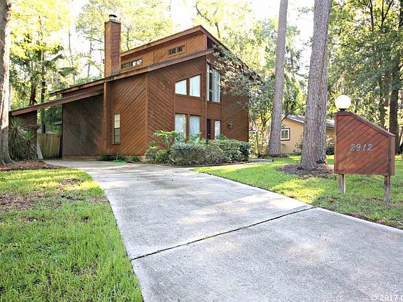 5th image of 2912 NW 41st Ave