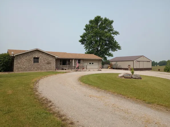 6203 N Buck Creek Pike, Mooreland, IN 47360