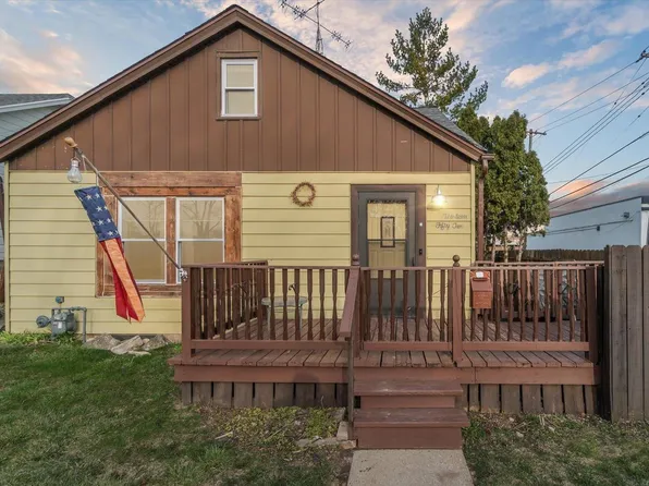 1352 South 102nd STREET, Milwaukee, WI 53214