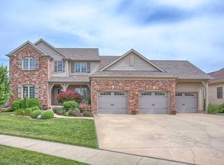 4702 Westborough Dr, Champaign, IL 61822