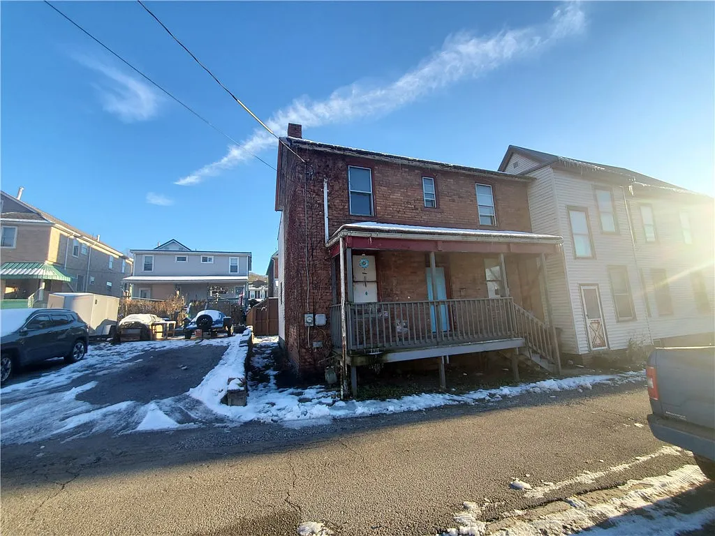 435 1/2 Reesman Dr #2 photo 1