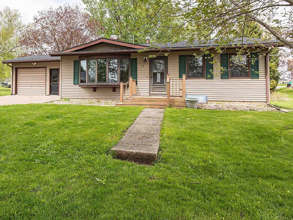 1st image of 1010 Mound View Dr