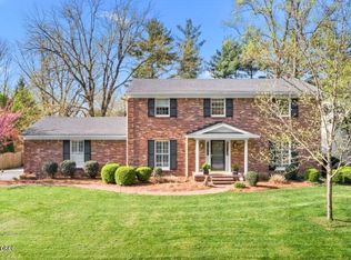 2402 Northfield Ct, Northfield, KY 40222