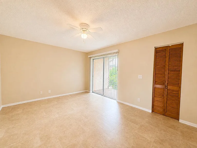 555 Purdy Ln #309 — Photo 17
