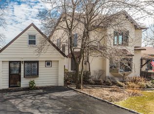 28 Gard Ave, Yonkers, NY 10708