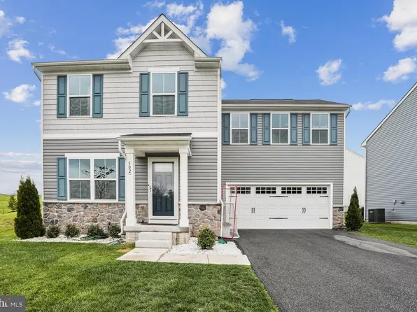 502 Crimson Ave, Taneytown, MD 21787