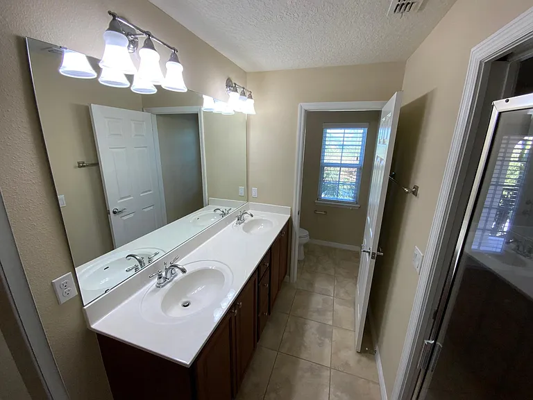 11968 Lorenza Ln — Photo 6
