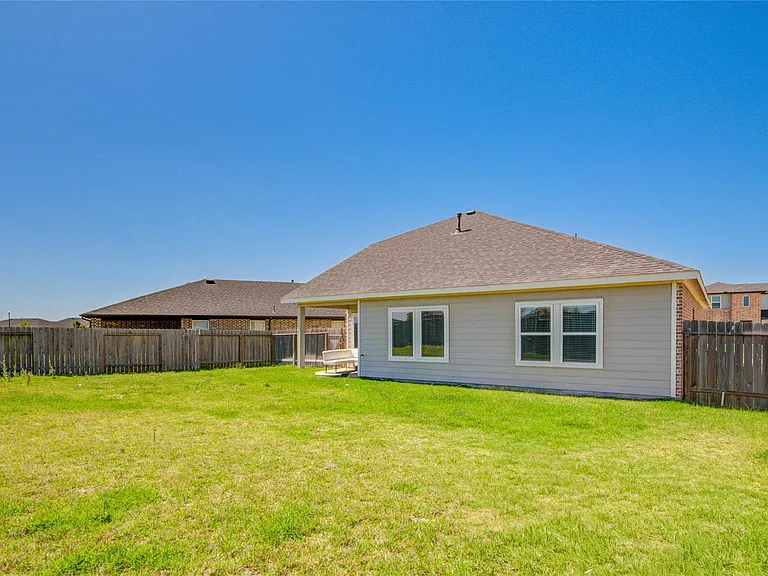 29847 Reagans Ranch Dr — Photo 34