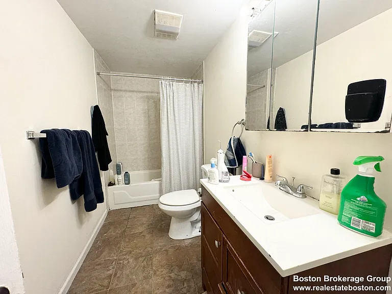 73 Gainsborough St #101 — Photo 4