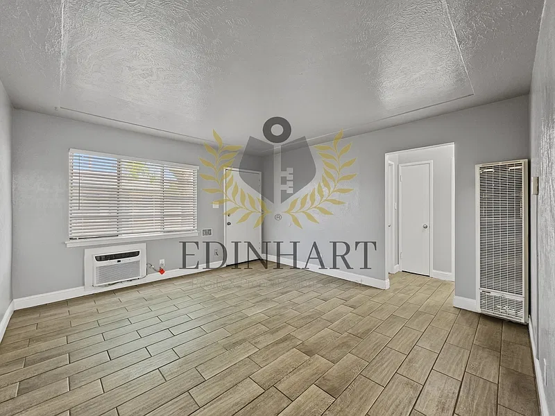 1 bed, 1.0 bath, 818 sqft, $1,250 — Photo 3
