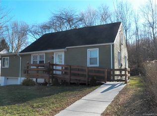 26 Cooper Dr, Waterbury, CT 06704