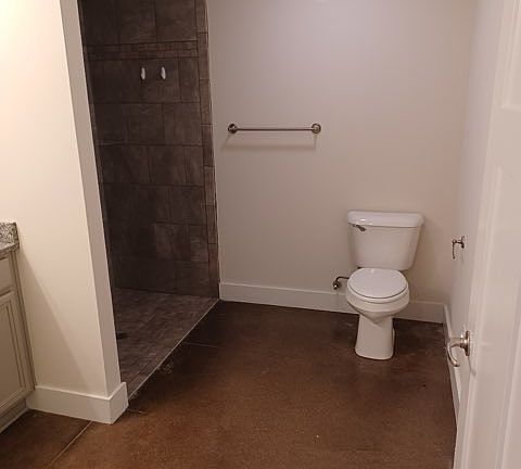 4th image of 1800 Wayside Dr #B