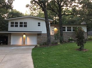2141 N Sheridan Ave, Fayetteville, AR 72703